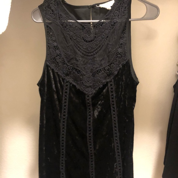 Entros black velvet swing dress - Picture 3 of 3